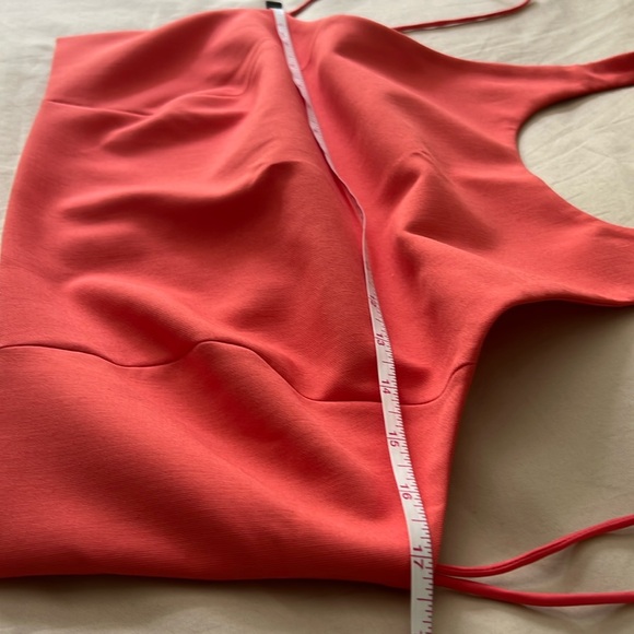 NWT Elizabeth & James Stretch Halter Crop Top Open Back Coral Shirt Top Womens L - Picture 14 of 14